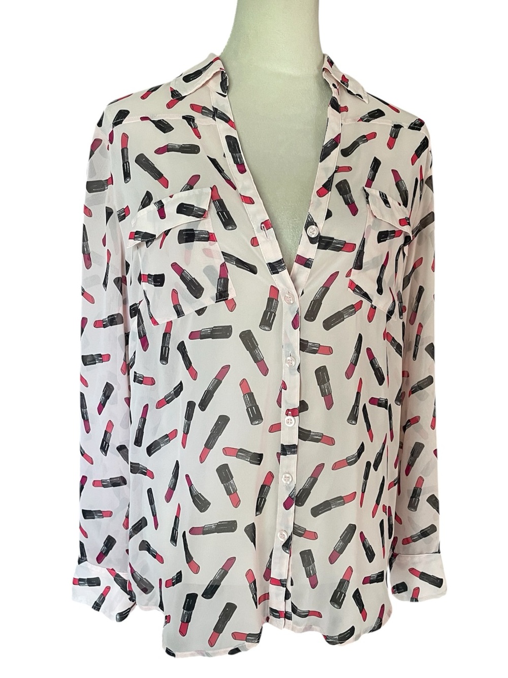 NY&Co Light Pink Lipstick-Print Button-Front Blouse - Picture 6 of 6